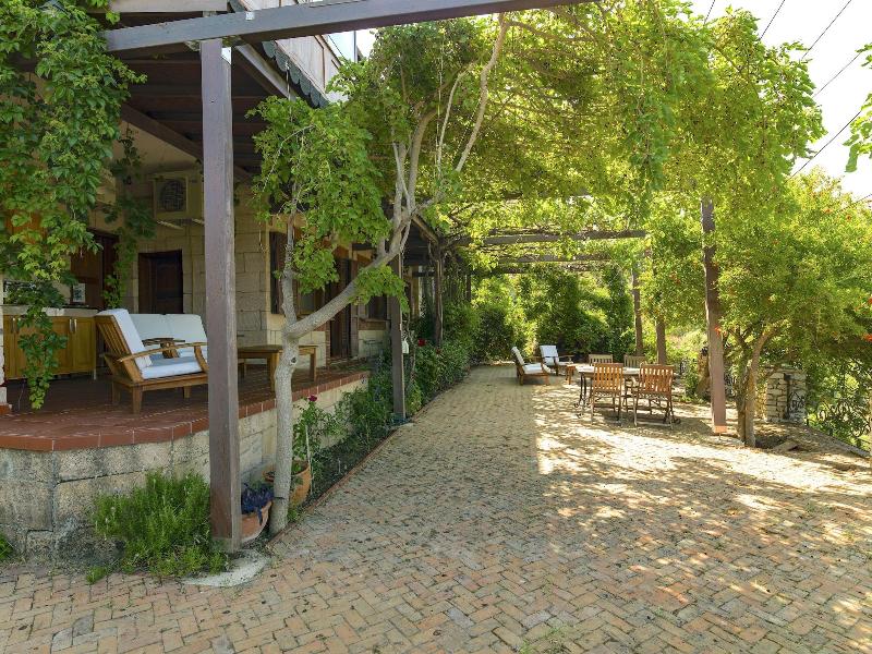 Villa Vino image