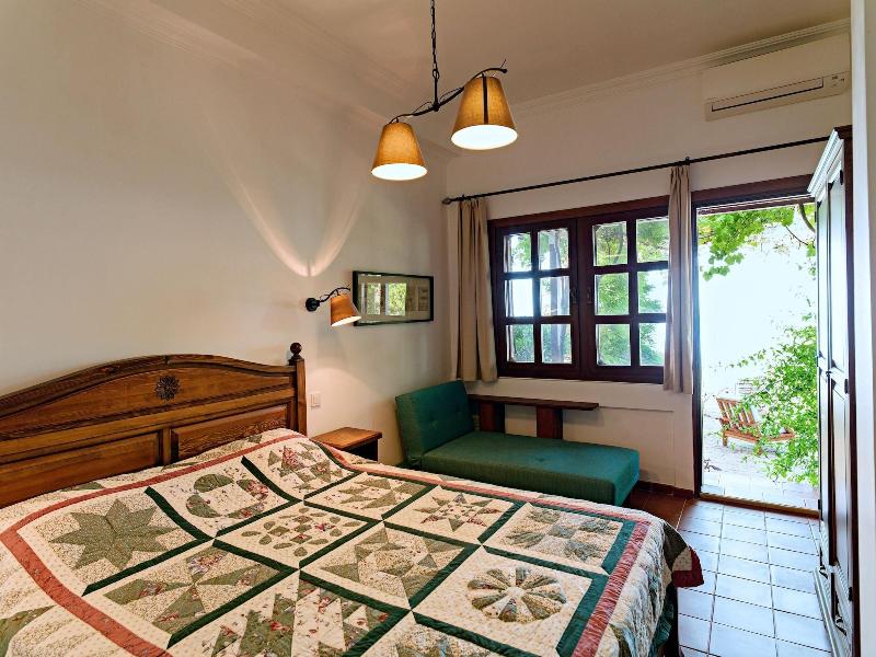 Villa Vino image