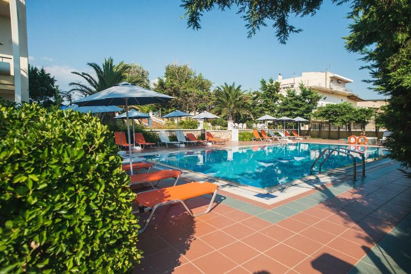 Hotel Plaza image
