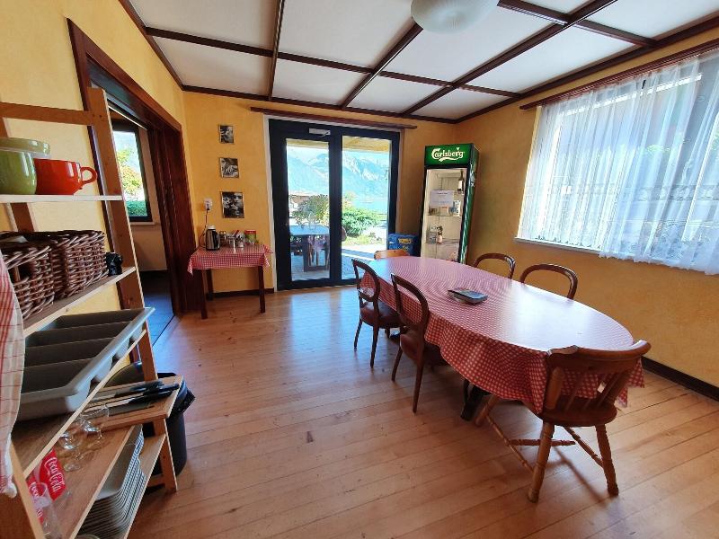 Lake Lodge Hostel image