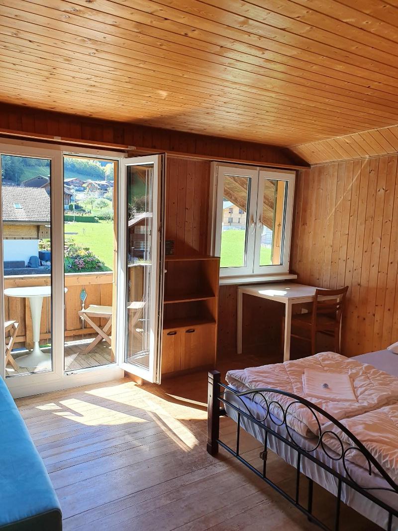 Lake Lodge Hostel image