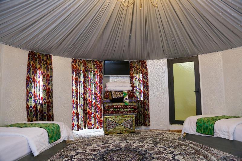 Hotel Hon Saroy image