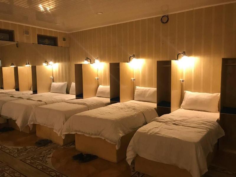 Hotel Hon Saroy image