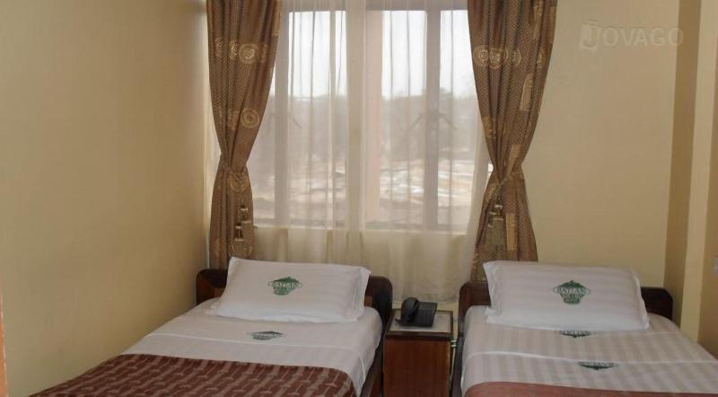 Batian Grand Hotel image