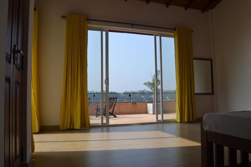 Feel Home image