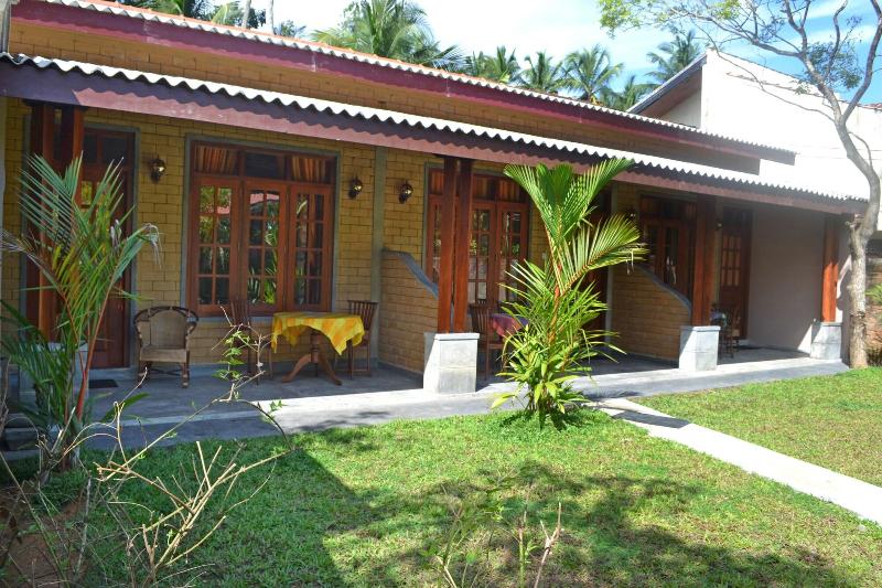 Palitha Guesthouse Hotel Dandeliona — main photo