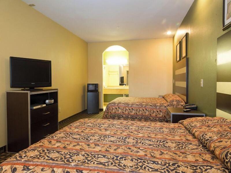 Redwood Suites image