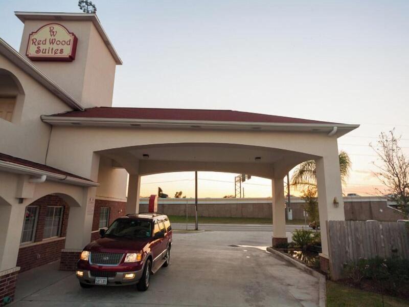 Redwood Suites image
