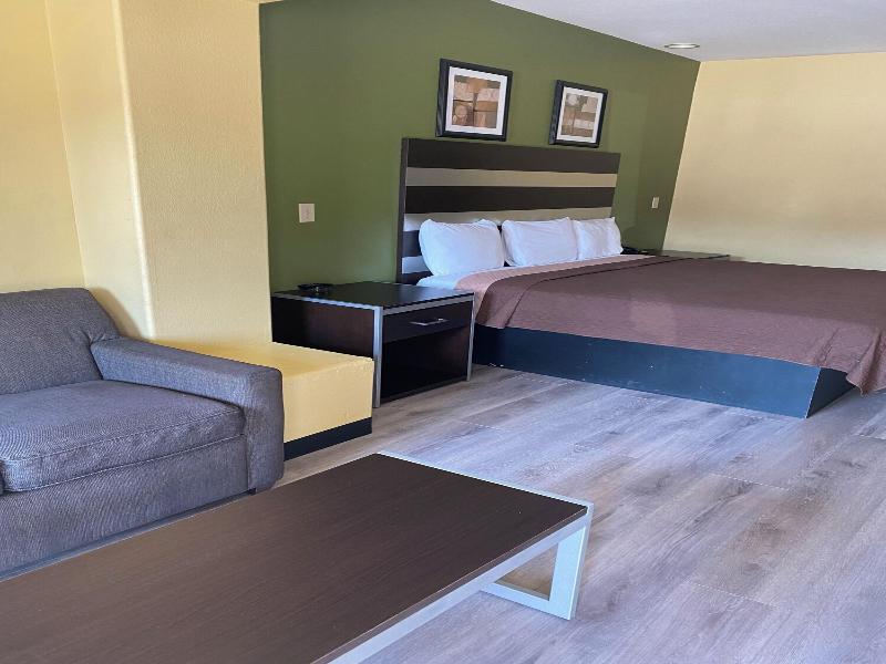 Redwood Suites image