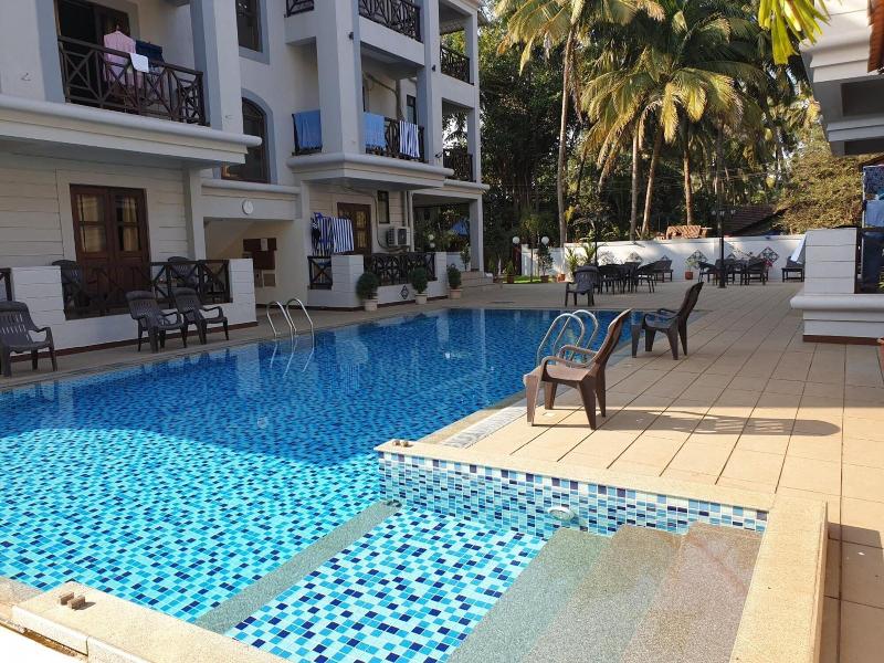 Coastal Suites Apart Hotel image