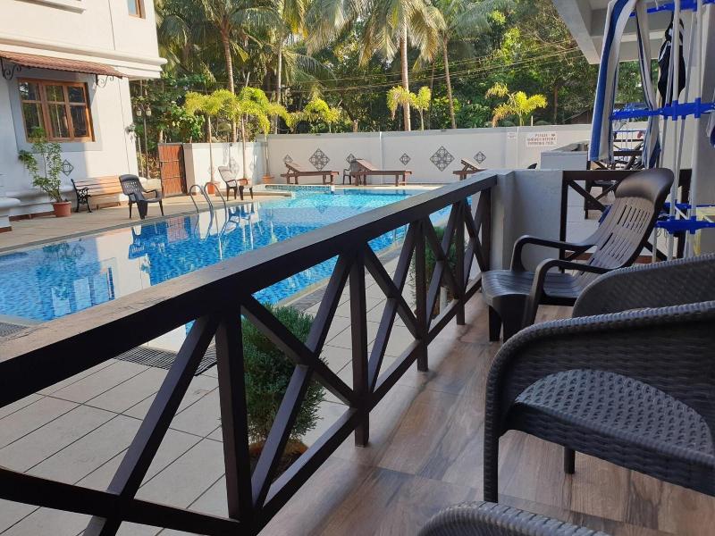Coastal Suites Apart Hotel image