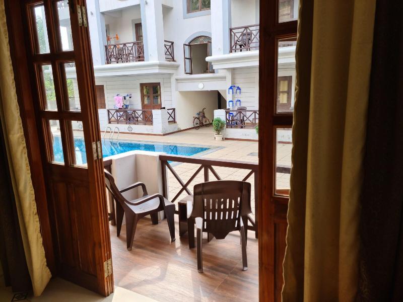 Coastal Suites Apart Hotel image