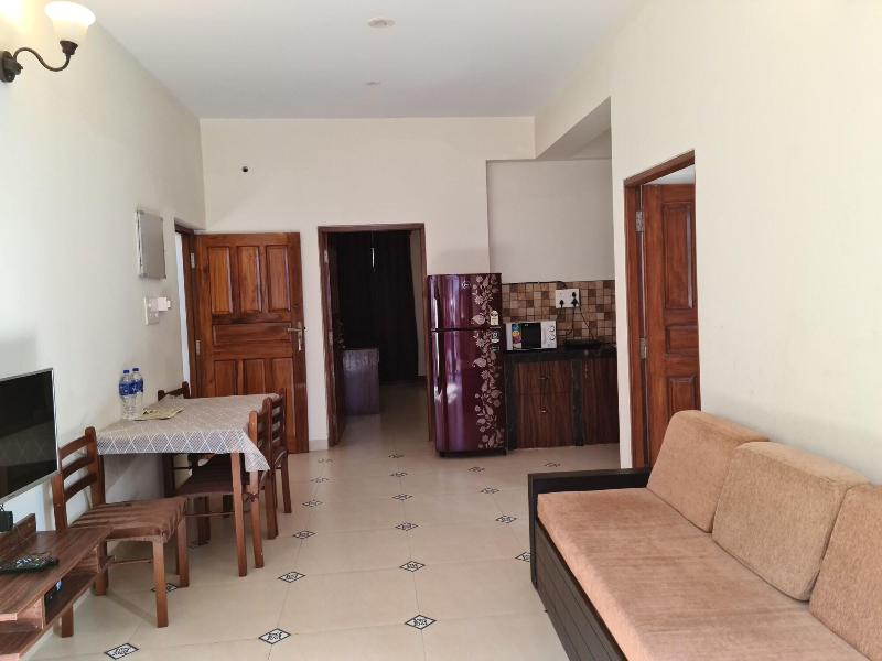Coastal Suites Apart Hotel image