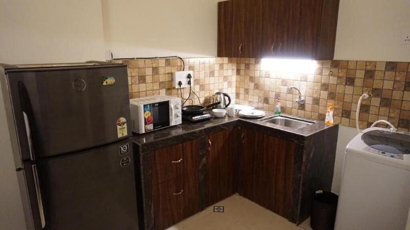 Coastal Suites Apart Hotel image