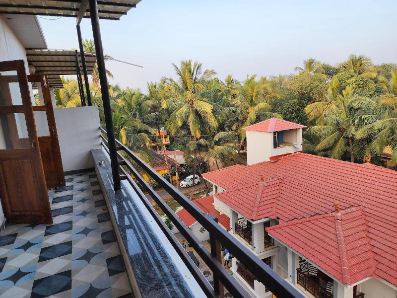 Coastal Suites Apart Hotel image