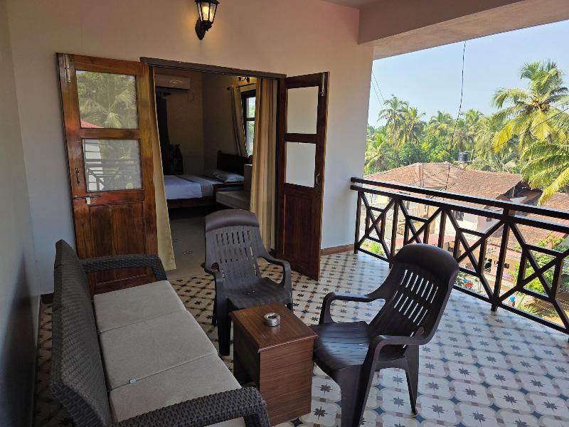 Coastal Suites Apart Hotel image
