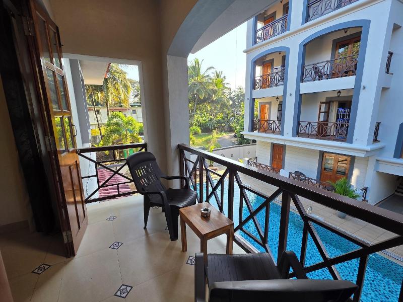 Coastal Suites Apart Hotel image