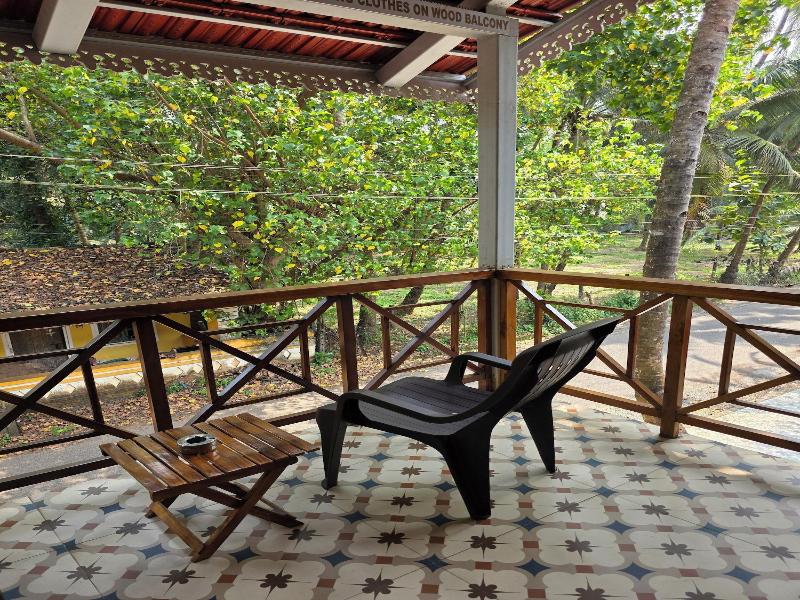 Coastal Suites Apart Hotel image