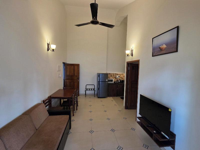 Coastal Suites Apart Hotel image