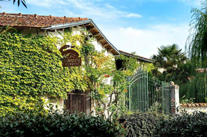 Le Logis Des Bessons image