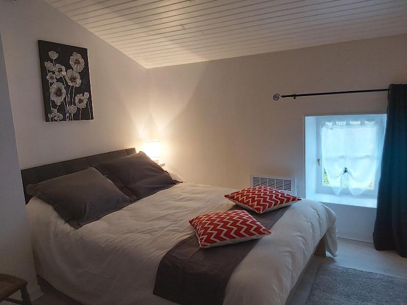Le Logis Des Bessons image