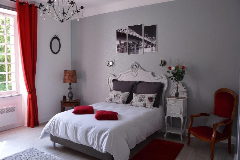 Le Logis Des Bessons image