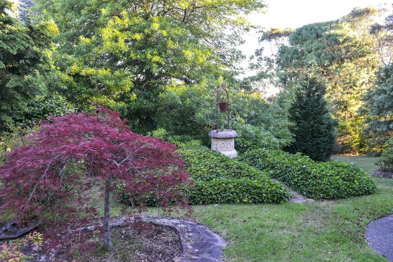 Chatelaine Valley Views image