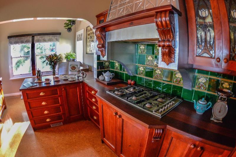 Chatelaine Valley Views image