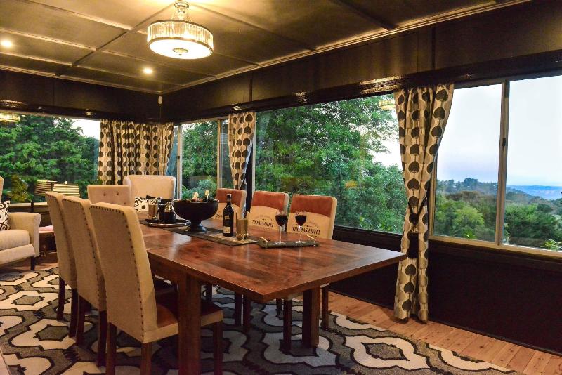 Chatelaine Valley Views image