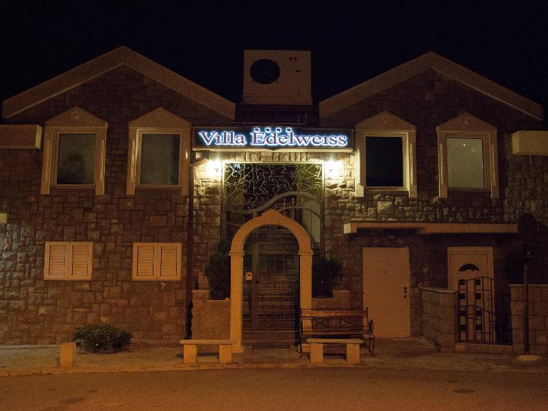 Villa Edelweiss image