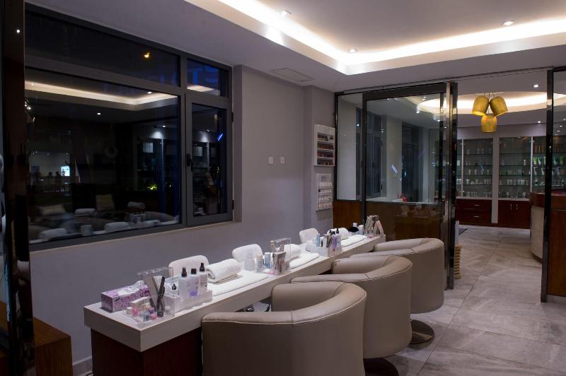 Francis Hotel image