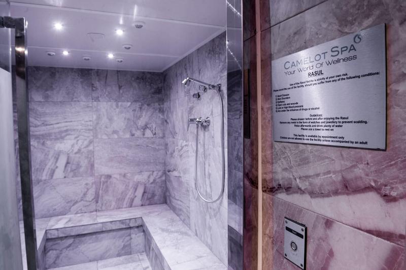 Francis Hotel image