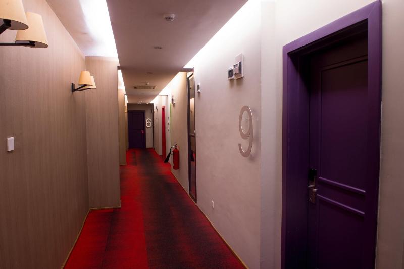 Francis Hotel image