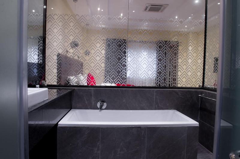 Francis Hotel image