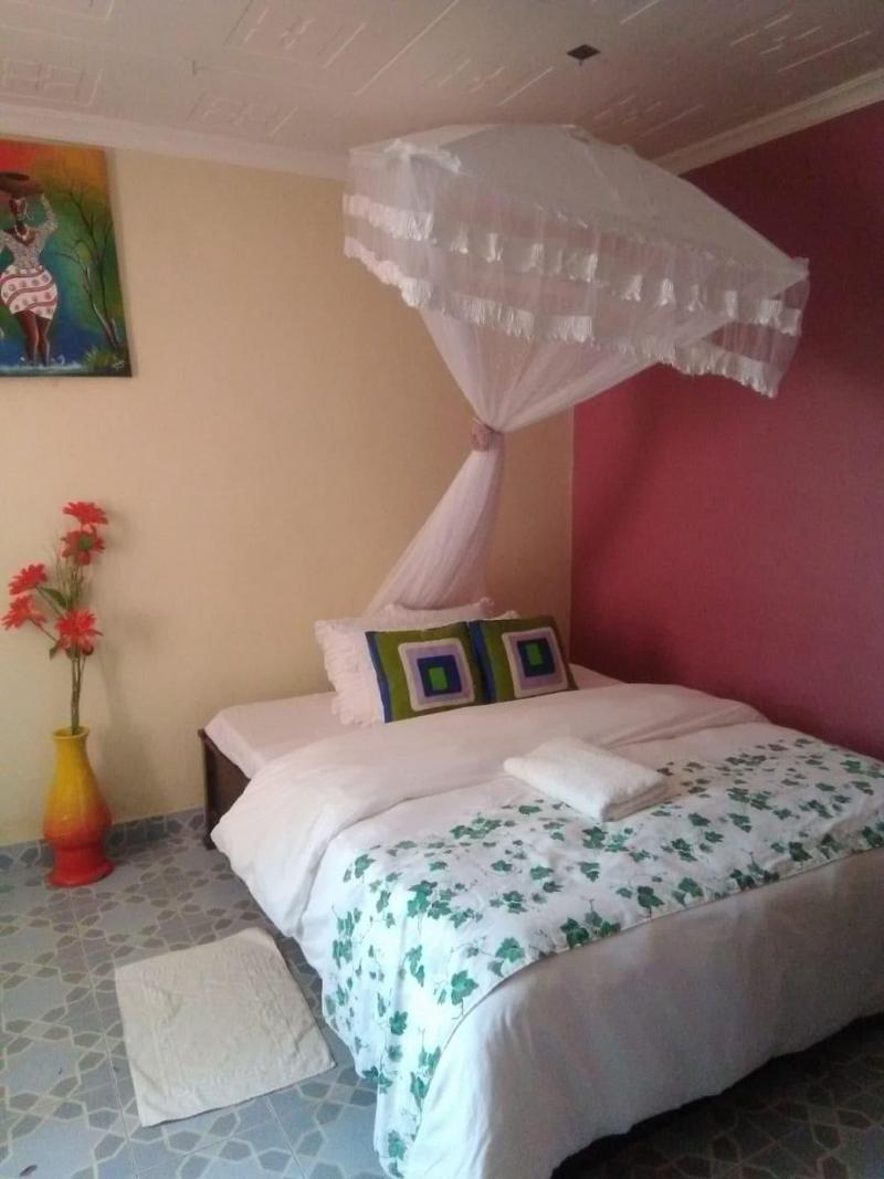 Elsam Mariot Guest House image