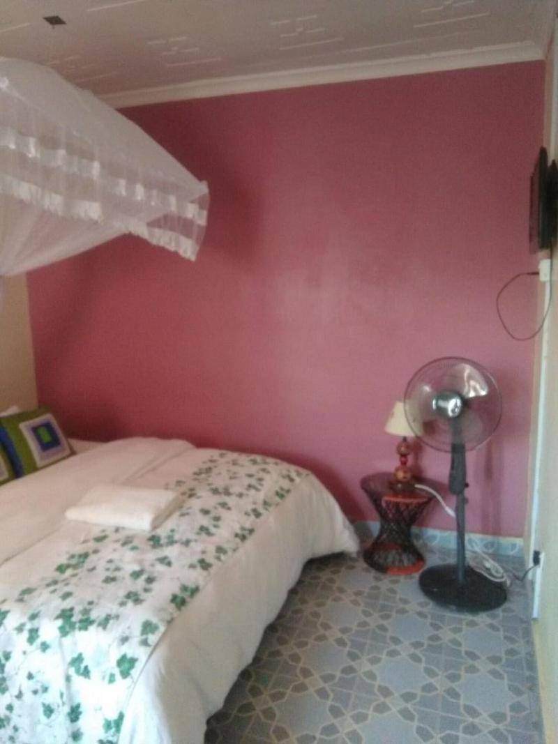 Elsam Mariot Guest House image