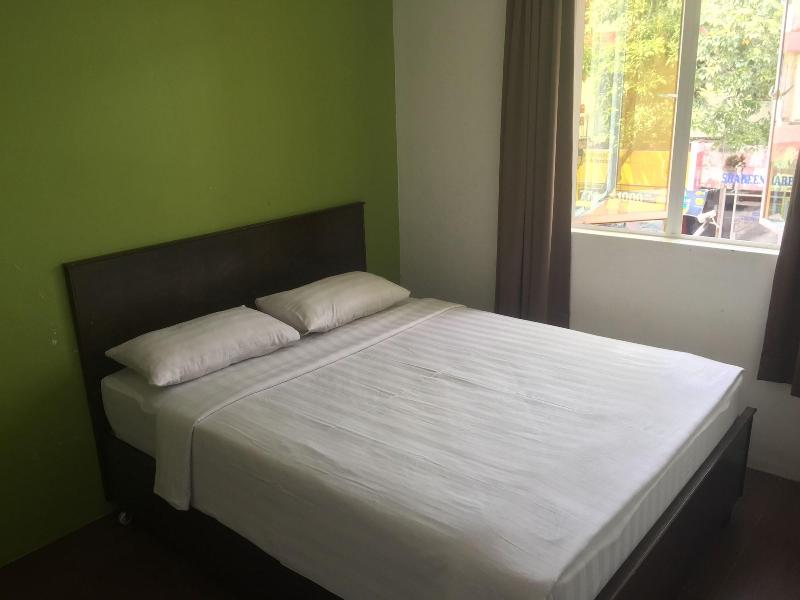 Red Tomato Hotel, Labuan