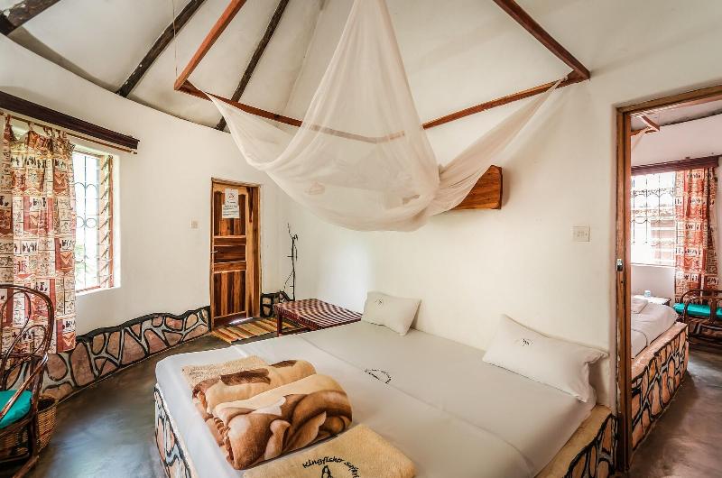 Kingfisher Safaris Resort Hotel image