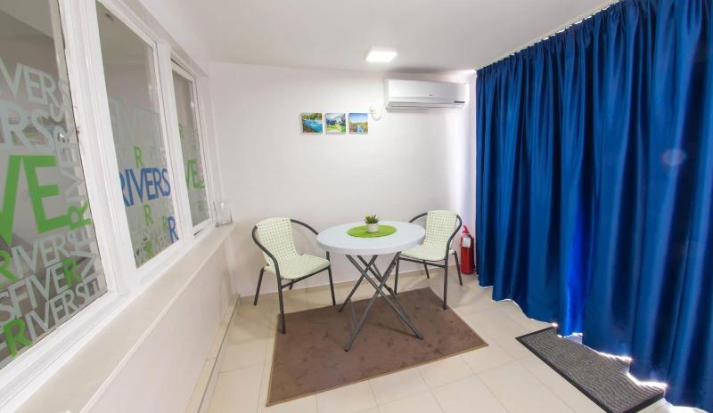 Five Rivers Rooms image
