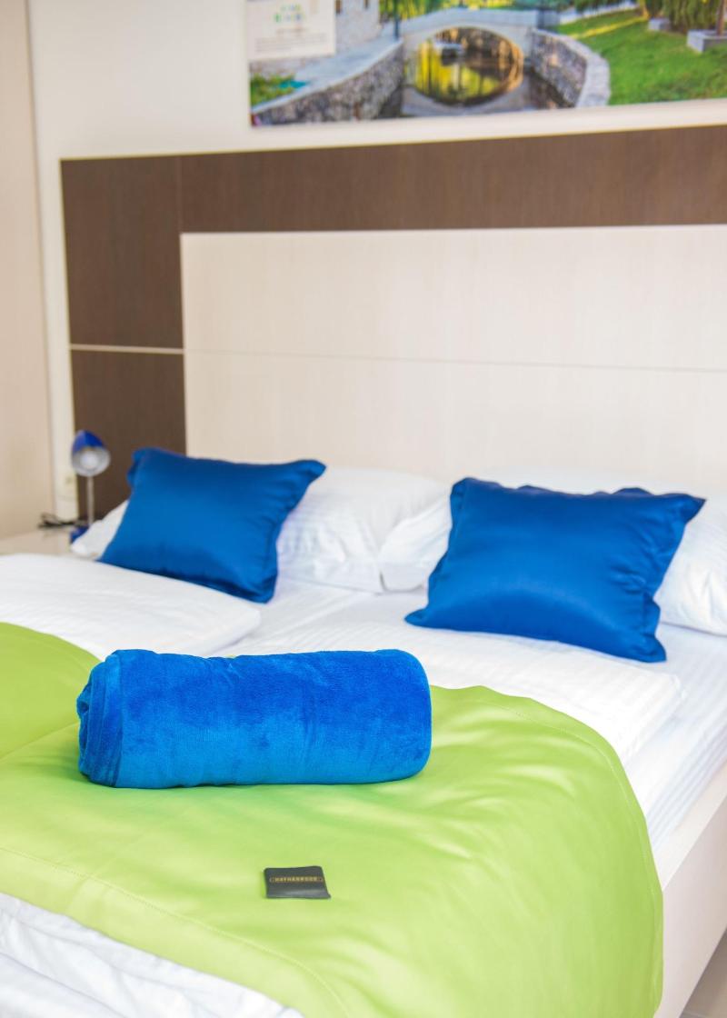 Five Rivers Rooms image