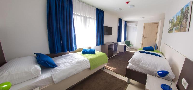 Five Rivers Rooms image
