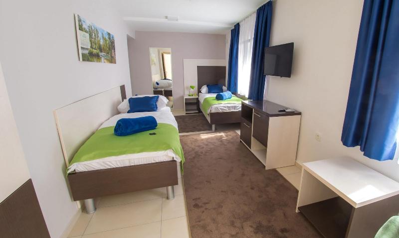 Five Rivers Rooms image