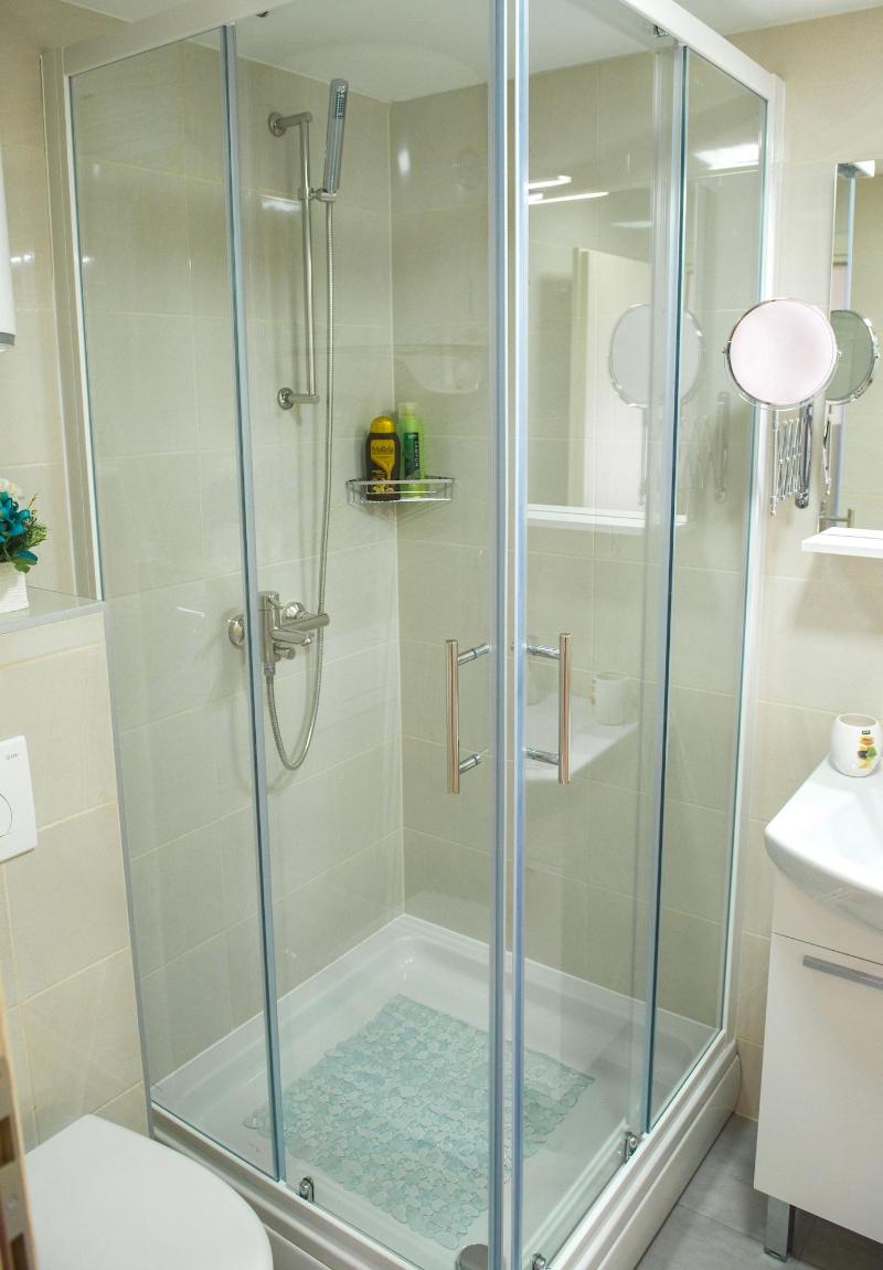 Five Rivers Rooms image