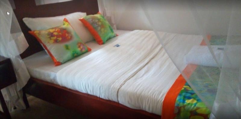 Sheevy S Bed N Breakfast image