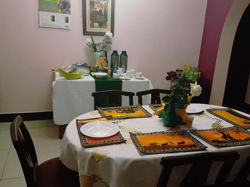 Sheevy S Bed N Breakfast image
