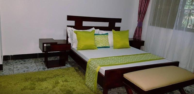 Sheevy S Bed N Breakfast image