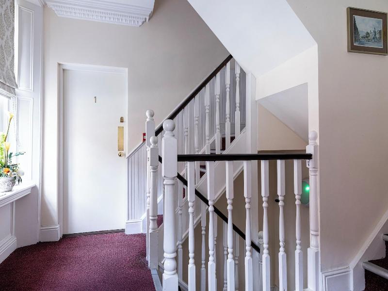 Molloy S Apartments image