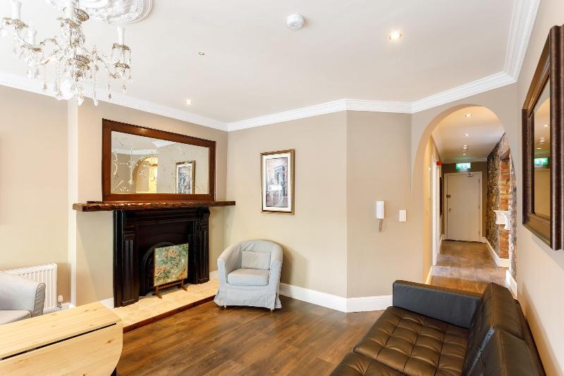 Molloy S Apartments image