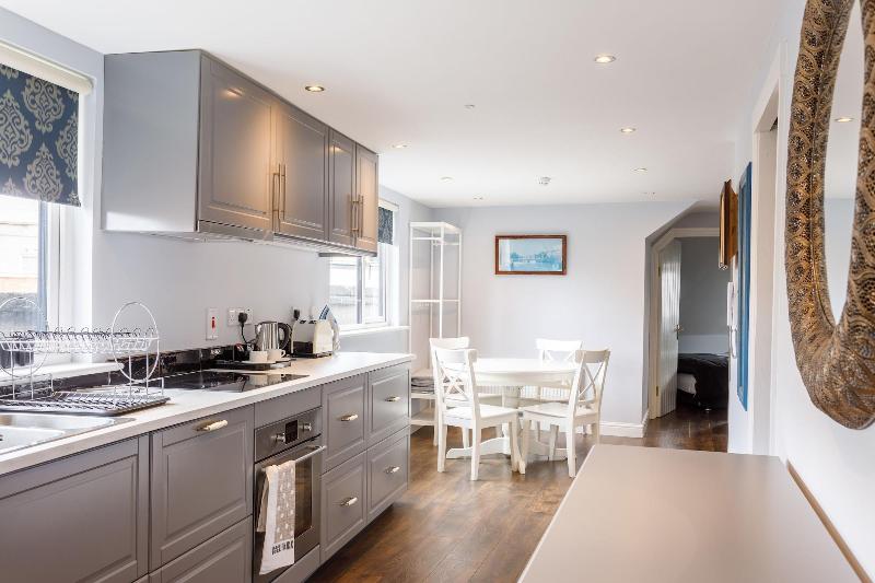 Molloy S Apartments image