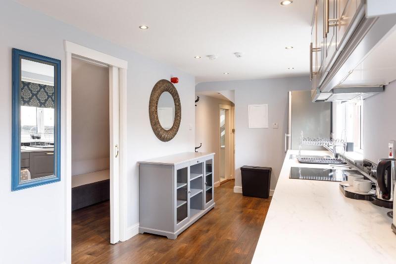 Molloy S Apartments image